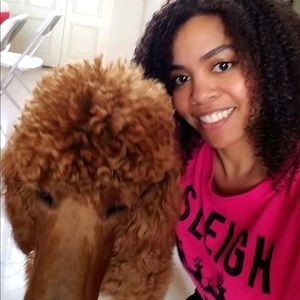 Meet your Posher, Cynthia